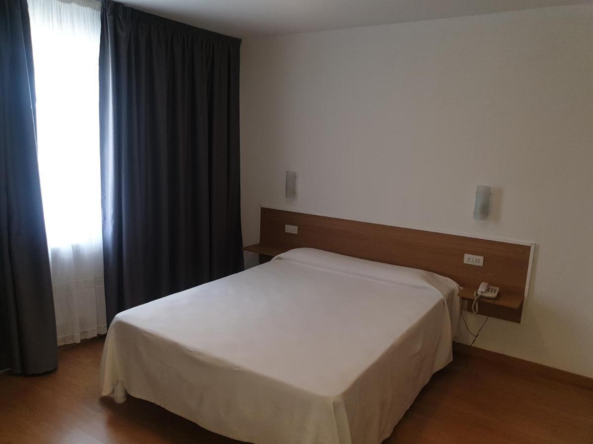 Hotel Millan Негрейра Экстерьер фото